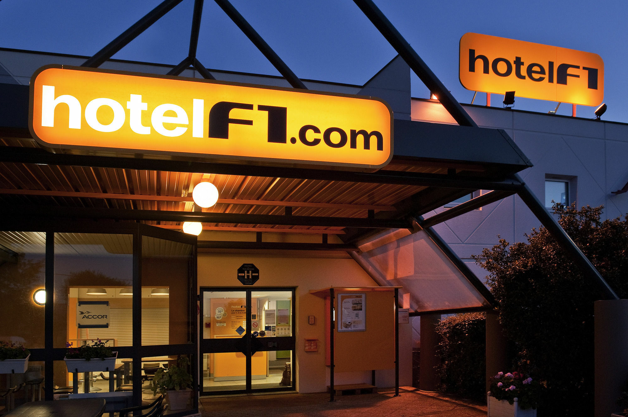 Hotel F1 Гап Екстериор снимка